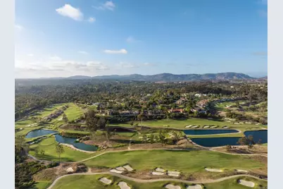 7825 Muirfield Way, Rancho Santa Fe, CA 92067 - Photo 48