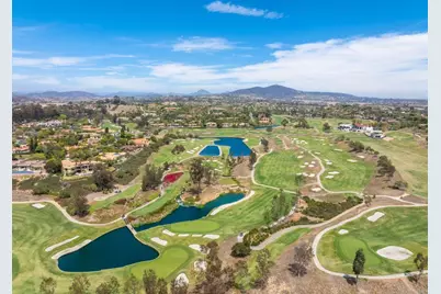7825 Muirfield Way, Rancho Santa Fe, CA 92067 - Photo 52
