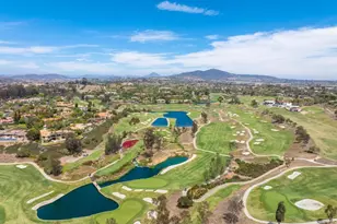 7825 Muirfield Way, Rancho Santa Fe, CA 92067 - Photo 52