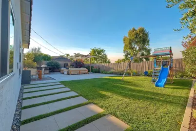 11818 Avenida Sivrita, San Diego, CA 92128 - Photo 30