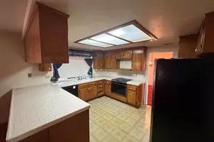 915 Moody Dr, Escondido, CA 92027 - Photo 4