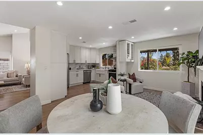 24115 Five Tribes Trail, Murrieta, CA 92562 - Photo 22