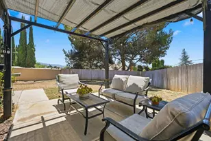 1851 Normandy Glen, Escondido, CA 92027 - Photo 32