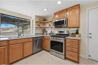 1851 Normandy Glen, Escondido, CA 92027 - Photo 14