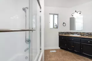 1228 Tower Dr, Vista, CA 92083 - Photo 16