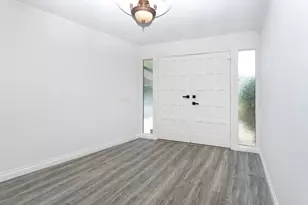 1228 Tower Dr, Vista, CA 92083 - Photo 2
