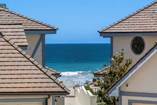 2340 Rue Des Chateaux, Carlsbad, CA 92008 - Photo 2