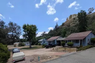 3013 3017 S Mission Rd, Fallbrook, CA 92028 - Photo 2