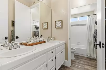 2763 Canyon Oak Place, Escondido, CA 92029 - Photo 32
