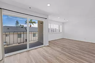 1830 Thomas Ave, San Diego, CA 92109 - Photo 12