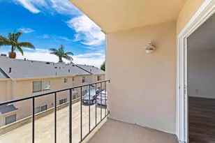 1830 Thomas Ave, San Diego, CA 92109 - Photo 18