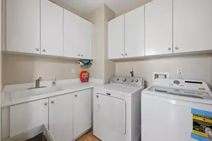 6923 Clearwater St, Carlsbad, CA 92011 - Photo 24