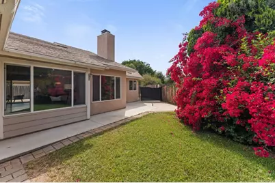 1091 Nightingale Place, Escondido, CA 92027 - Photo 6