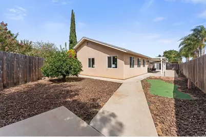 1091 Nightingale Place, Escondido, CA 92027 - Photo 34