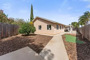 1091 Nightingale Pl, Escondido, CA 92027 - Photo 34