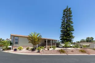 525 W El Norte Parkway, Escondido, CA 92026 - Photo 2