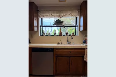 1154 Monte Vista Dr, Vista, CA 92084 - Photo 10