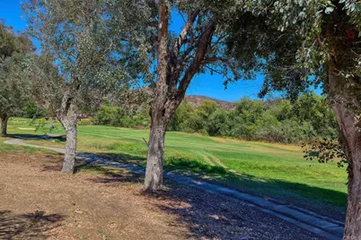 2436 Fallbrook Place, Escondido, CA 92027 - Photo 38