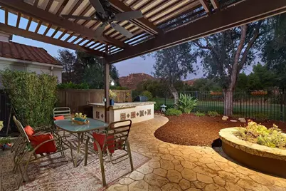 2436 Fallbrook Place, Escondido, CA 92027 - Photo 4