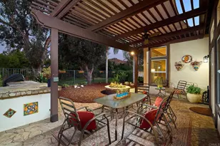 2436 Fallbrook Pl, Escondido, CA 92027 - Photo 32