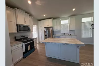 375 E Ross Road #403, El Centro, CA 92243 - Photo 2
