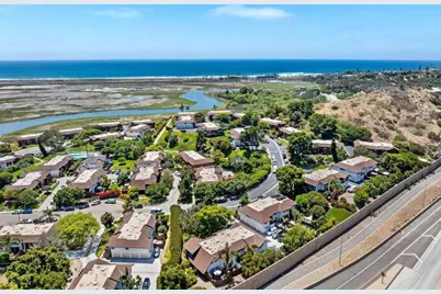 2479 Caminito Ocean, Cardiff by the Sea, CA 92007 - Photo 28