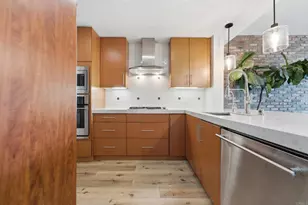 325 7th Ave, San Diego, CA 92101 - Photo 8