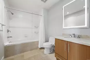 325 7th Ave, San Diego, CA 92101 - Photo 10