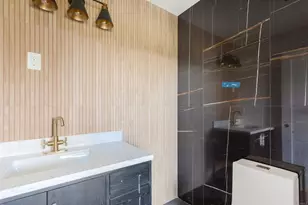 5210 Navarra Dr, Carlsbad, CA 92009 - Photo 14