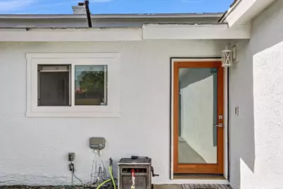 819 Iris Avenue, Imperial Beach, CA 91932 - Photo 12