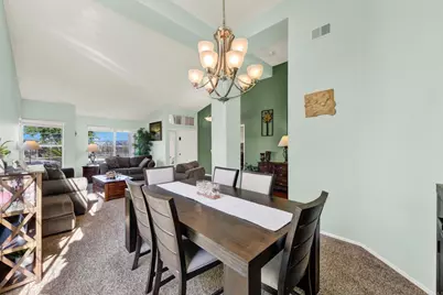4976 Skyhawk Way, Oceanside, CA 92056 - Photo 14