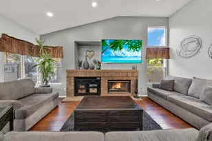 4976 Skyhawk Way, Oceanside, CA 92056 - Photo 24