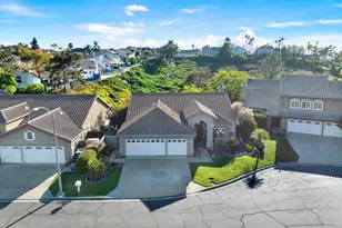 4976 Skyhawk Way, Oceanside, CA 92056 - Photo 4