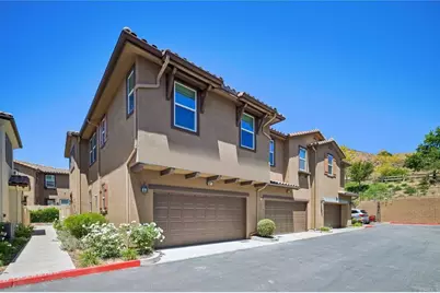 2487 Ascending Oaks Lane #1, Simi Valley, CA 93063 - Photo 1