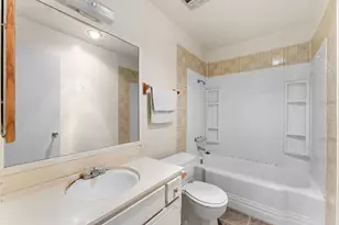 5120 El Arbol Dr, Carlsbad, CA 92008 - Photo 16