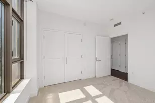 700 W E St, San Diego, CA 92101 - Photo 32