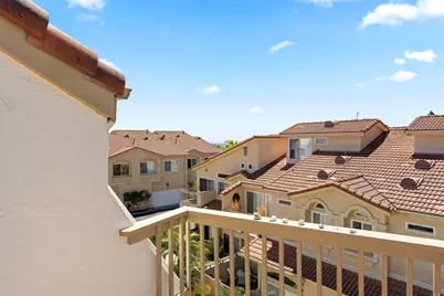 6639 Corte Maria, Carlsbad, CA 92009 - Photo 34