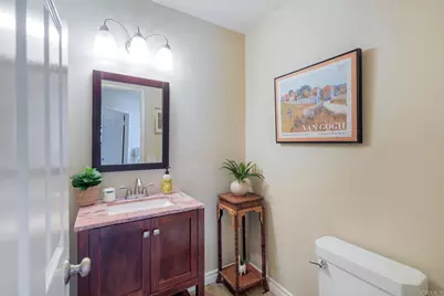 29118 Laurel Valley Dr, Vista, CA 92084 - Photo 24