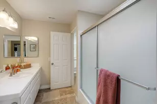 29118 Laurel Valley Dr, Vista, CA 92084 - Photo 28