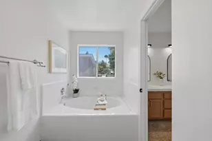 217 Camille Way, Vista, CA 92083 - Photo 42