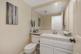 4353 Nobel Dr, San Diego, CA 92122 - Photo 14