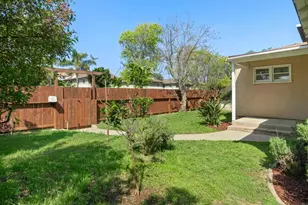135 4th St, Encinitas, CA 92024 - Photo 4