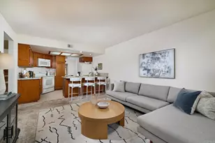 6926 Peachtree Rd, Carlsbad, CA 92011 - Photo 12
