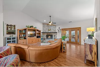 19079 Paradise Mountain Road, Valley Center, CA 92082 - Photo 6