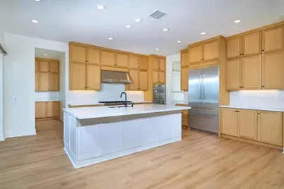 2045 Verne View, Carlsbad, CA 92008 - Photo 6