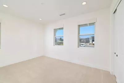 2045 Verne View, Carlsbad, CA 92008 - Photo 24