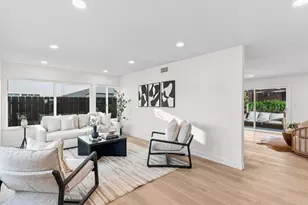 8771 Arcturus Way, San Diego, CA 92126 - Photo 4