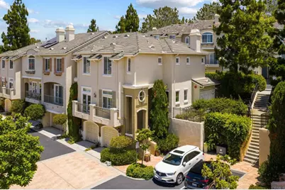 3806 Quarter Mile Drive, San Diego, CA 92130 - Photo 2
