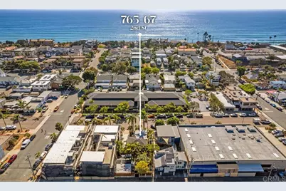 765 67 2nd Street, Encinitas, CA 92024 - Photo 2