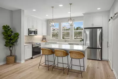 2639 Oxalis Way, Carlsbad, CA 92008 - Photo 2